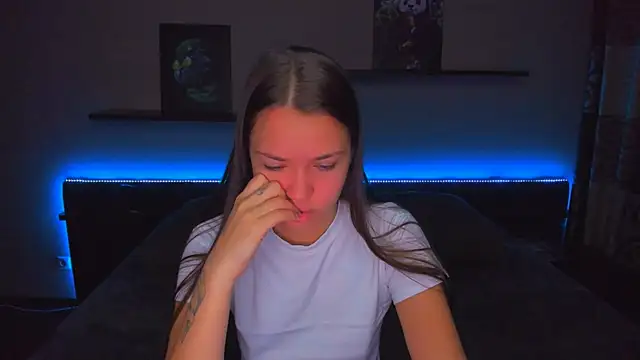 AlexaBarkley online show from November 2025 12:15:02 AM