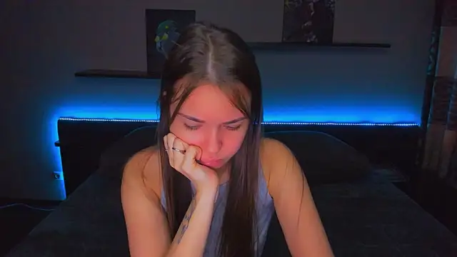 AlexaBarkley online show from March 2026 12:40:01 AM