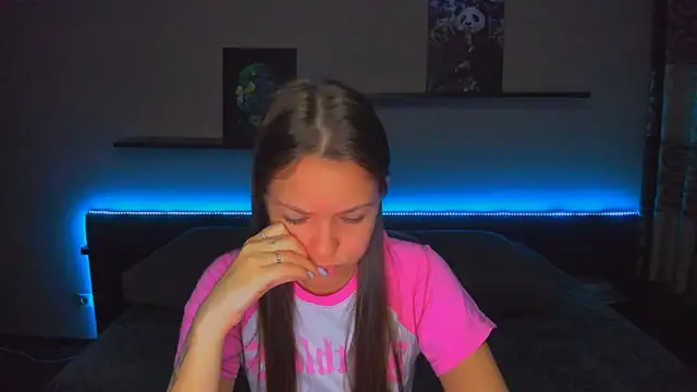 AlexaBarkley online show from February 2026 12:32:02 AM