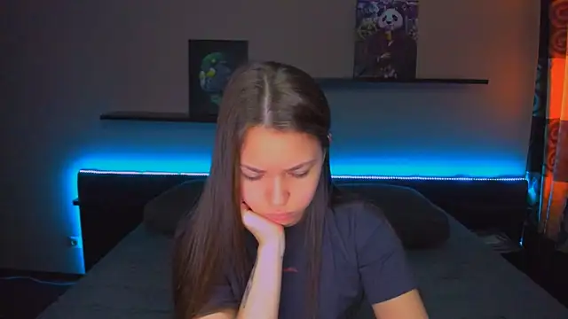 AlexaBarkley online show from April 2026 12:45:01 AM