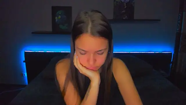 AlexaBarkley online show from October 2025 12:21:01 AM