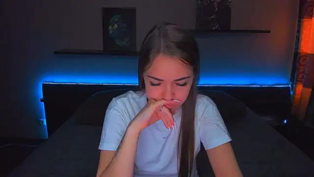 AlexaBarkley online show from April 2026 12:46:02 AM