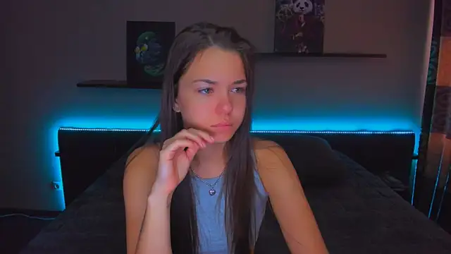 AlexaBarkley online show from October 2025 12:25:01 AM