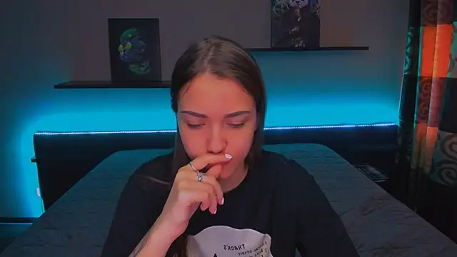 AlexaBarkley online show from January 2025 06:24:02 AM