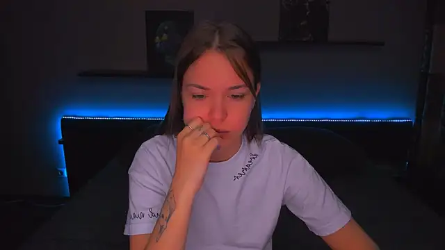 AlexaBarkley online show from March 2026 12:26:01 AM