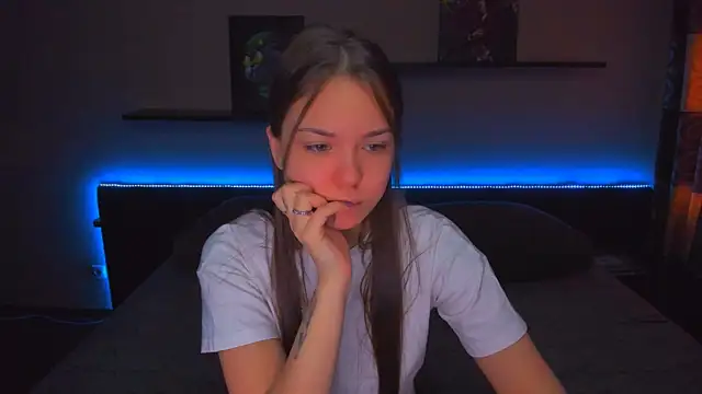 AlexaBarkley online show from March 2026 12:36:02 AM