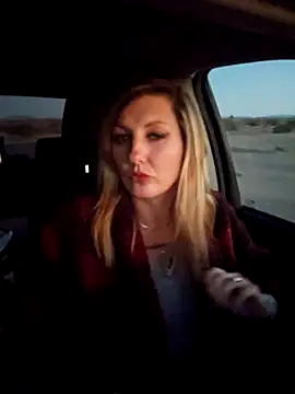 SheIsSomething online show from January 2026 01:12:02 AM