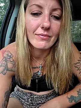 SheIsSomething online show from May 2026 11:17:01 PM