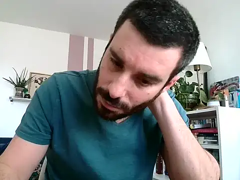 Snapshot of Simon-tem chatting on March 2026 12:45:02 PM Simon-tem online show from March 2026 12:45:02 PM