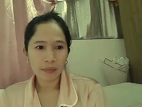 Alexiadreamer online show from November 2025 03:38:01 PM