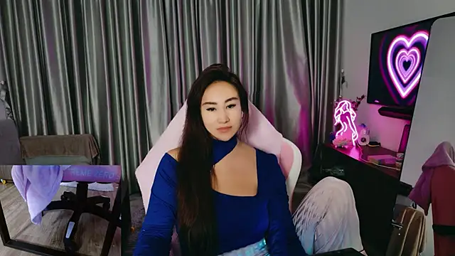 AsianQueens online show from December 2025 04:01:01 PM