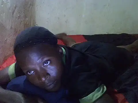 cute-shamza online show from October 2025 05:38:02 PM
