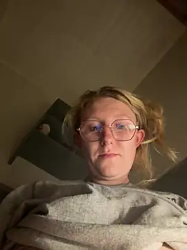 stormyybabe online show from July 2026 06:24:02 AM