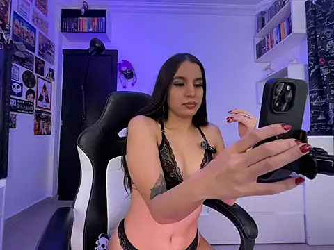 Snapshot of Myonlyhell chatting on December 2024 10:56:01 PM Myonlyhell online show from December 2024 10:56:01 PM