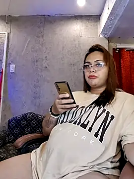  MissKhimberlyXxx  online show from April 2026 12:01:01 PM