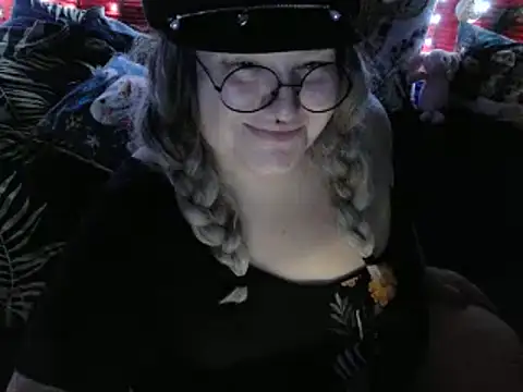 Snapshot of ThickBones chatting on December 2024 03:42:01 PM ThickBones online show from December 2024 03:42:01 PM