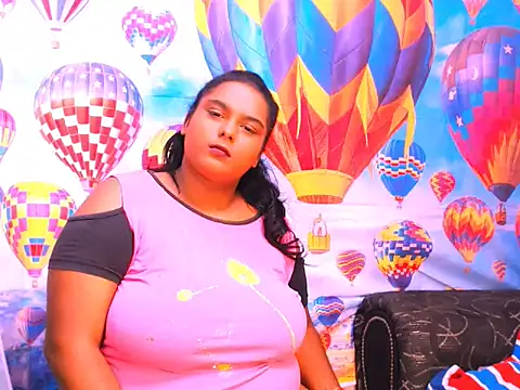 Snapshot of Indianfairy99 chatting on January 2025 10:05:01 PM Indianfairy99 online show from January 2025 10:05:01 PM