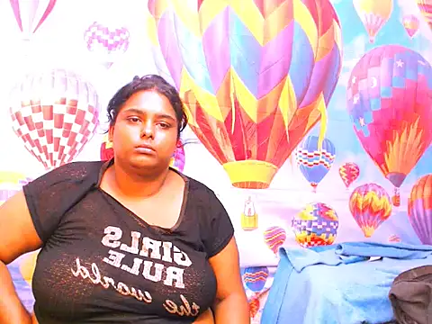 Snapshot of Indianfairy99 chatting on January 2025 01:03:01 PM Indianfairy99 online show from January 2025 01:03:01 PM