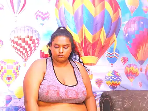 Snapshot of Indianfairy99 chatting on January 2025 04:48:02 AM Indianfairy99 online show from January 2025 04:48:02 AM