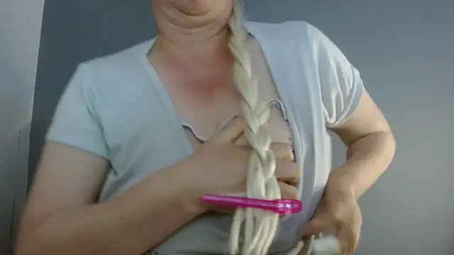 keiila  online show from February 2026 04:18:02 PM