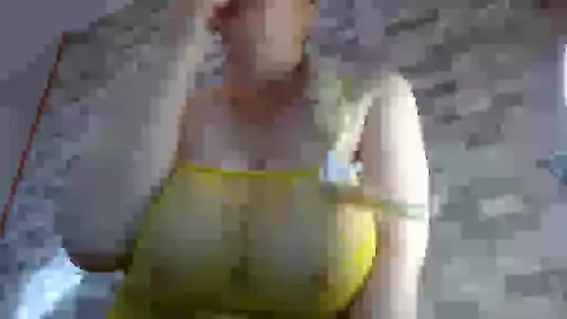 keiila  online show from April 2026 09:10:02 PM