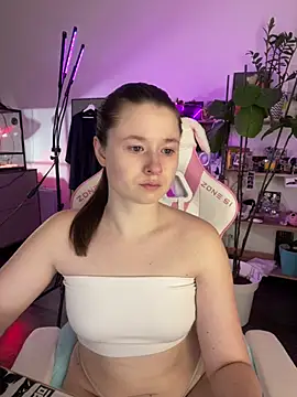 sweetest pie online show from February 2026 09:16:01 PM