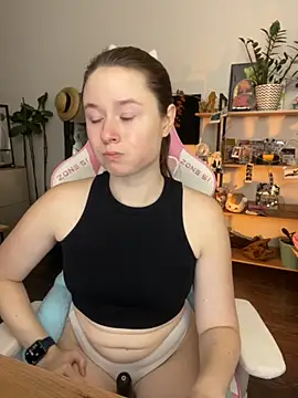 sweetest pie online show from November 2025 09:51:02 PM