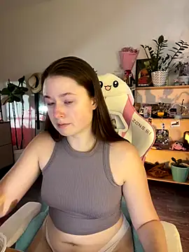 sweetest pie online show from November 2025 11:44:01 AM