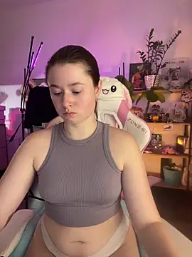 sweetest pie online show from March 2026 06:12:01 PM