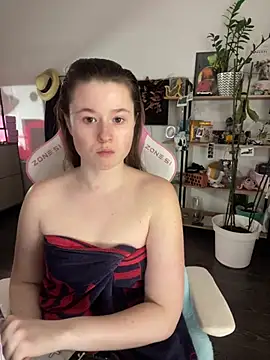 sweetest pie online show from April 2026 08:38:02 PM