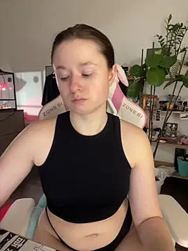 sweetest pie online show from February 2026 09:17:02 PM