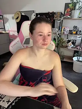 sweetest pie online show from June 2026 05:35:02 AM