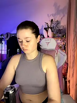 sweetest pie online show from November 2025 07:30:01 PM