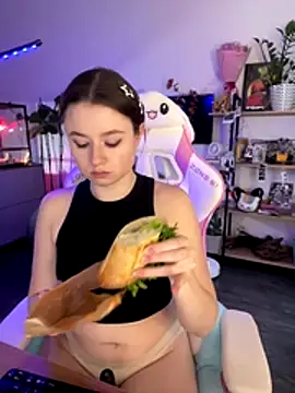 sweetest pie online show from November 2025 08:08:02 AM