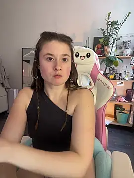 sweetest pie online show from March 2026 01:49:01 PM