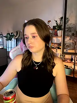 Snapshot of sweetest_pie chatting on September 2025 04:51:02 PM sweetest pie online show from September 2025 04:51:02 PM