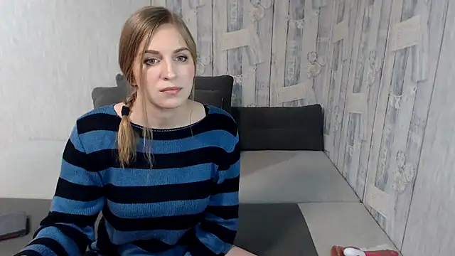 Pilly green  online show from March 2025 05:59:02 AM