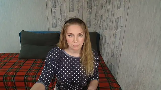 Pilly green  online show from December 2025 07:24:02 AM