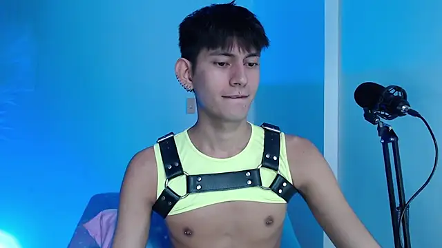 Snapshot of imdavo23 chatting on December 2024 03:58:01 PM imdavo23 online show from December 2024 03:58:01 PM