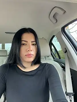 clairewntr online show from April 2026 11:28:02 AM