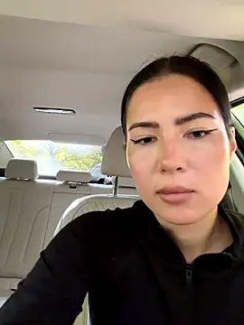 clairewntr online show from October 2025 02:20:01 PM