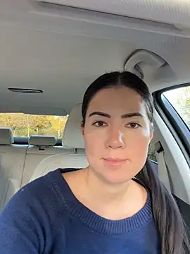 clairewntr online show from November 2025 01:03:02 PM