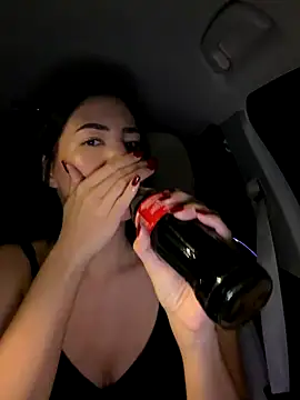 clairewntr online show from December 2025 06:24:01 PM