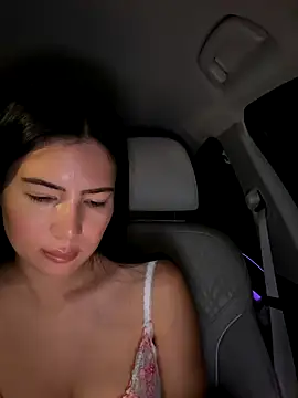 clairewntr online show from November 2025 09:37:02 PM