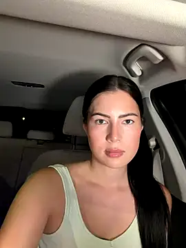 clairewntr online show from October 2025 09:15:01 PM
