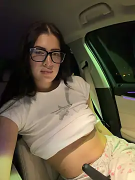 clairewntr online show from February 2026 10:31:01 PM