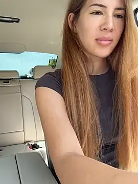 Snapshot of clairewntr chatting on July 2026 11:17:01 AM clairewntr online show from July 2026 11:17:01 AM