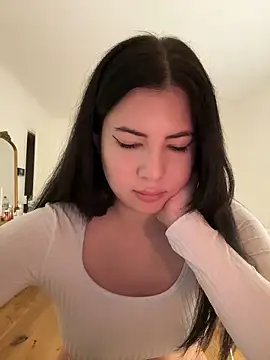 clairewntr online show from January 2025 08:05:02 PM