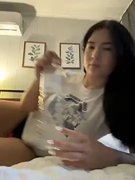 clairewntr online show from February 2025 06:07:01 PM