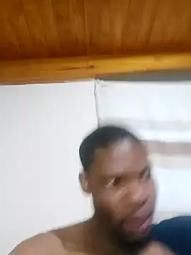 Snapshot of Malibongwe17 chatting on September 2025 04:35:02 PM Malibongwe17 online show from September 2025 04:35:02 PM